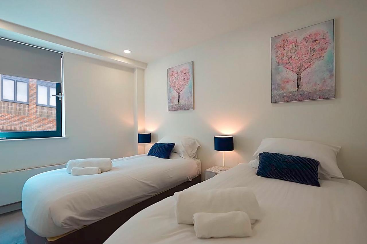 Luxury One Bedroom Serviced Apartment In The Heart Of بيدفورد المظهر الخارجي الصورة